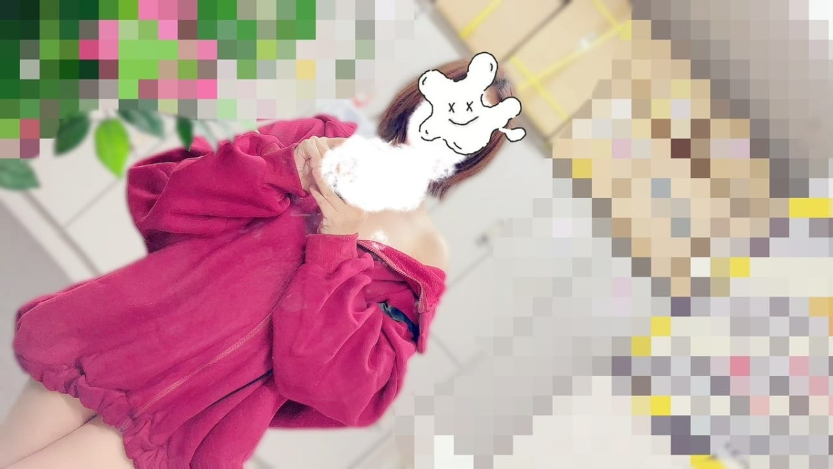 七嶋です（´-`）..