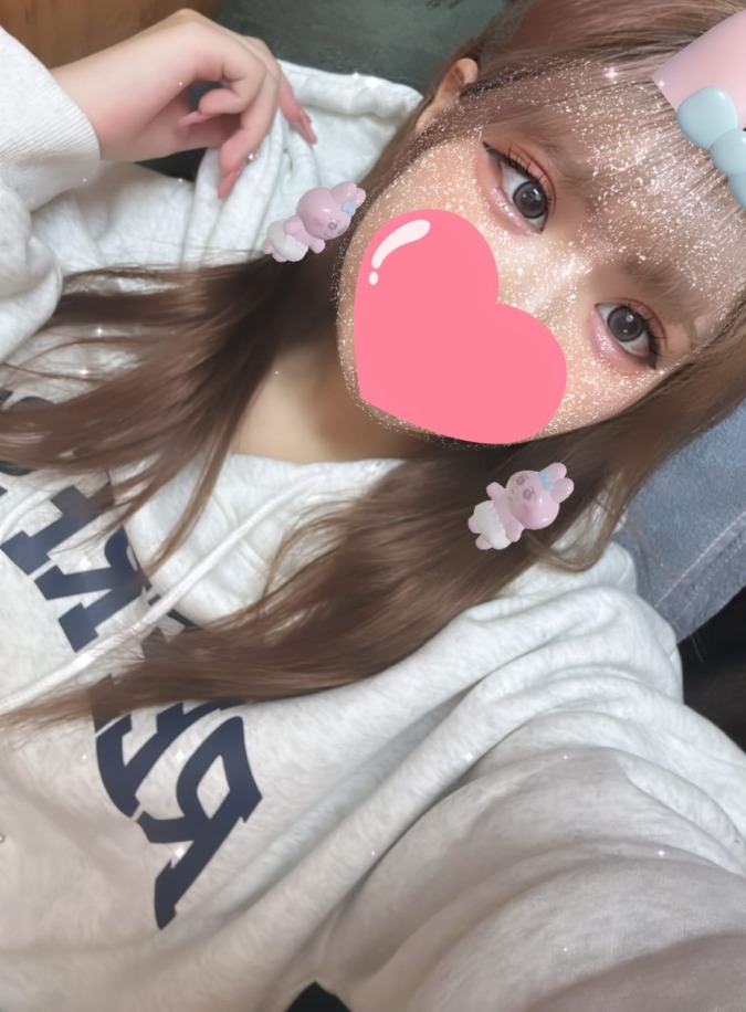 生きてるよー！おしらせ^._.^♡