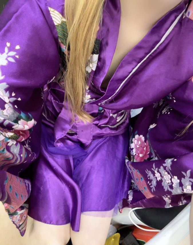 います ^^