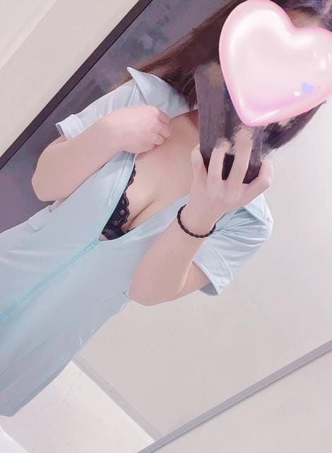 おはよー！芹沢です！