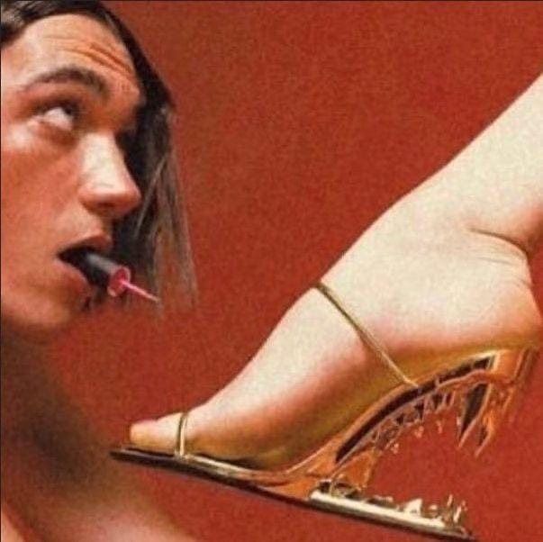 隣人がヘルレイザー