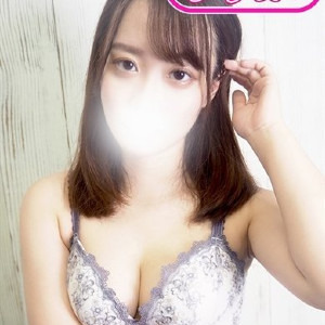 まどか〔23歳〕業界未経験の小柄巨乳ちゃん♪